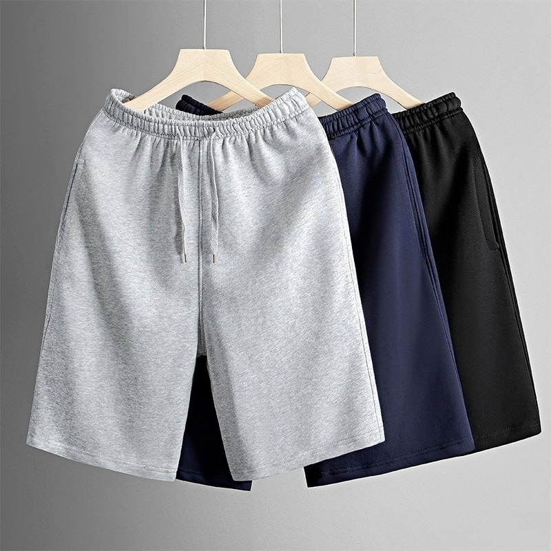 Erkekler için Beş Çeyrek Boy P - Fear Of God Essential incelemesi ve fiyatı