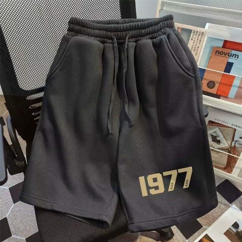 [M-8XL] Basit figürlü Amerikan - Fear Of God Essential incelemesi ve fiyatı