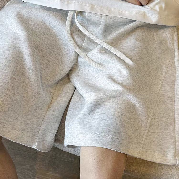 Cepli Erkek Spor Koşu Şortları - Fear Of God Essential incelemesi ve fiyatı